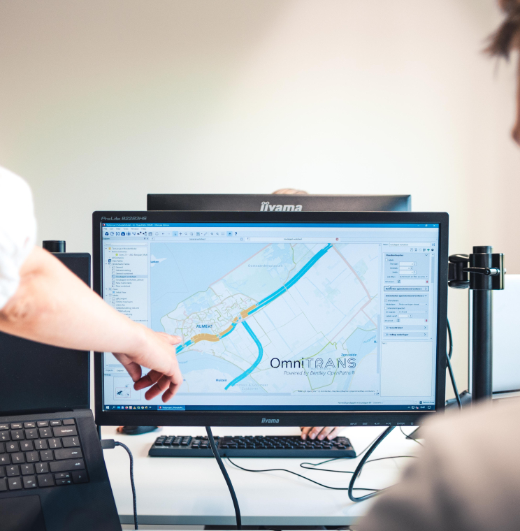 Adviseurs werken met verkeersmodelleringssoftware OmniTRANS Powered by Bentley OpenPaths