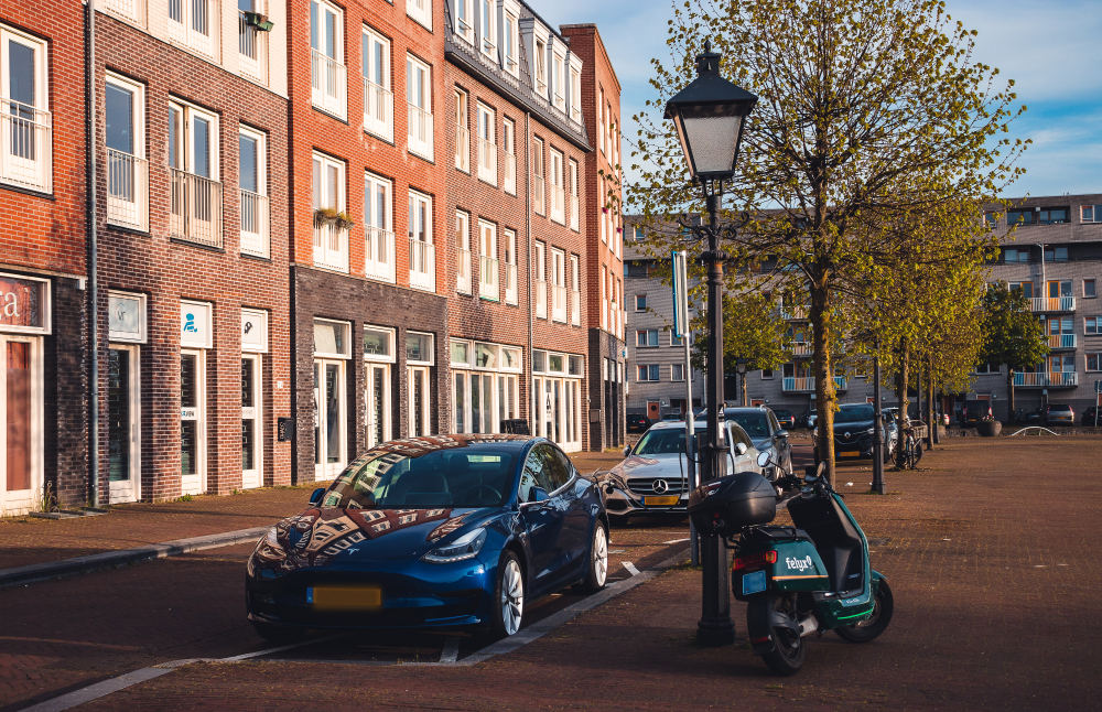 https://www.goudappel.nl/nl/themas/stedelijke-ontwikkeling/verstedelijking-parkeerbeleid
