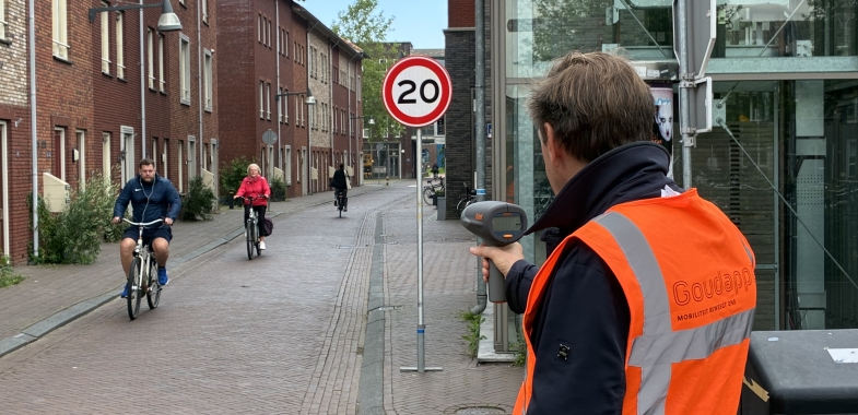 Houten pilot 20km/u fietsen