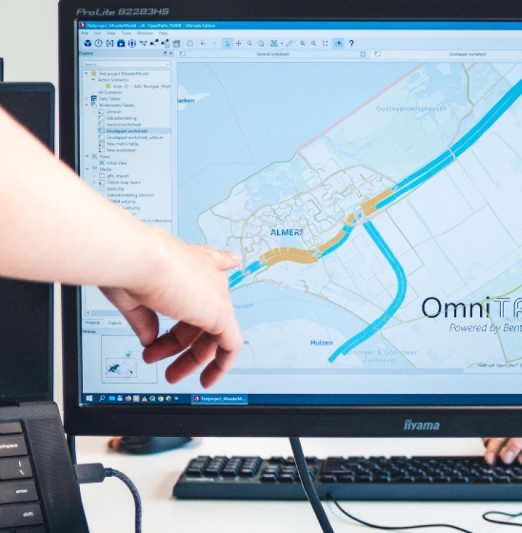 OmniTRANS Powered by.jpg