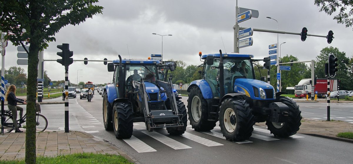 Tractor op de weg