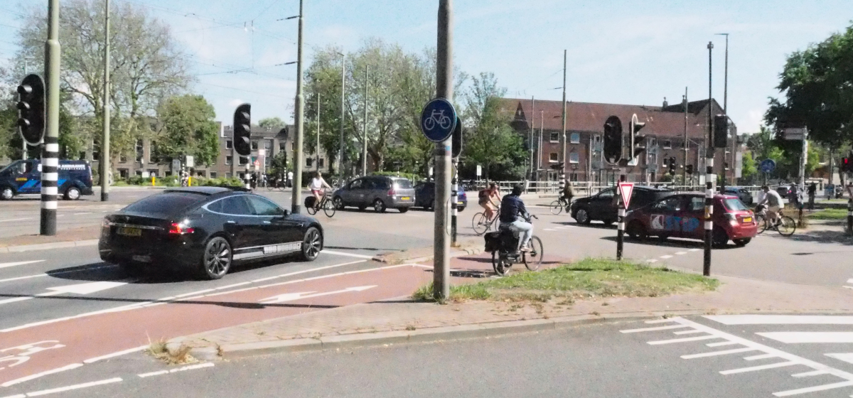 Kruistpunt Kalverbos in Delft