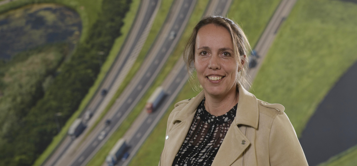 Ontmoet Eline Devillers